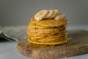 pancake with raw honey